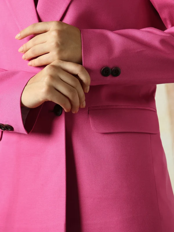 Women Solid Longline Length Oversized Notch Lapel Collar Full Sleeve Blazer - Image 7