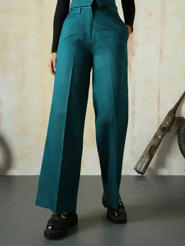 Women Solid Regular Length Wide Leg Trousers - Image 4